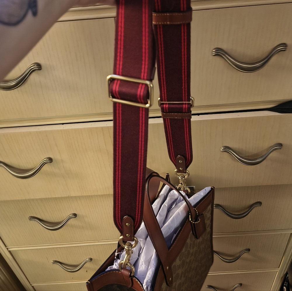 Coach Brown and Tan Signature Tote - Picture 3 of 5